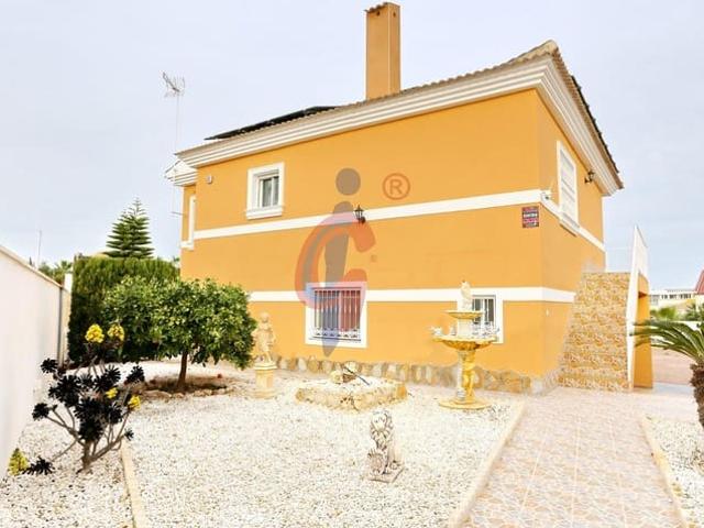 Chalet en venta en San Fulgencio, Alicante Costa Blanca