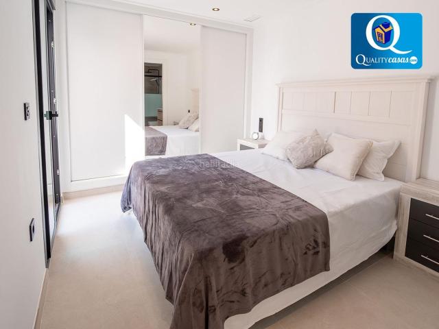 Chalet en venta en San Fulgencio. Chalet en venta en La Marina Urb. La Marina, 3 dormitorios. Chalets San.