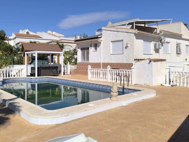 Chalet en venta en San Fulgencio, La marina