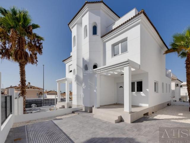 Chalet en venta en San Fulgencio. San FulgencioVilla. Chalets San.