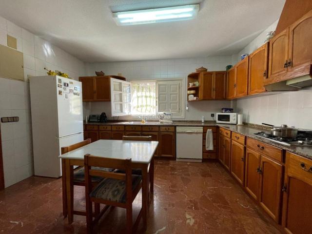 Chalet en venta en San Juan de Alicante, Centro. GRAN FINCA CON MÁS DE 2.000M2 EN SAN JUAN DE ALICANTE. Chalets San Juan de.