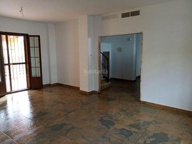 Chalet en venta en San Jose de la Rinconada. Vivienda unifamiliar en venta en San José de la Rinconada. Chalets San Jose de la.