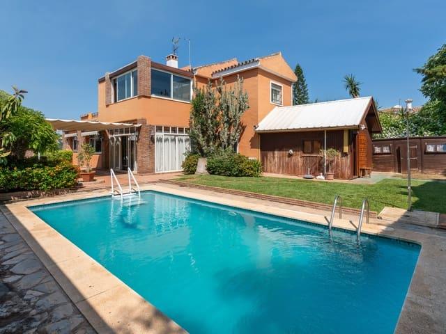 Chalet en venta en San Pedro de Alcantara, Málaga Costa del Sol