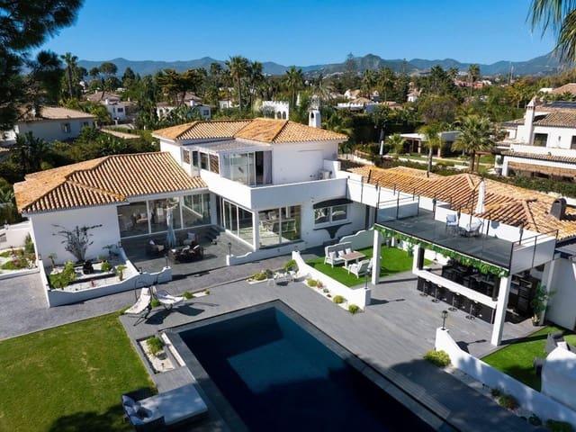 Chalet en venta en San Pedro de Alcantara, Málaga Costa del Sol