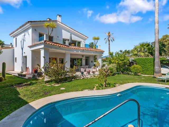 Chalet en venta en San Pedro de Alcantara, Málaga Costa del Sol