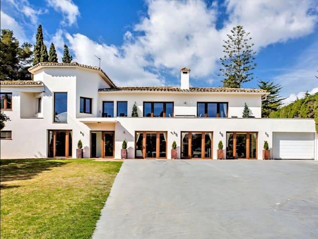Chalet en venta en San Pedro de Alcantara, Málaga Costa del Sol