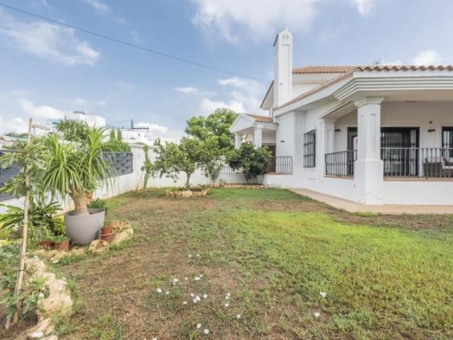 Chalet en venta en San Pedro de Alcántara, San Pedro Playa