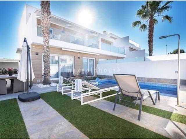 Chalet en venta en San Pedro del Pinatar, Murcia Costa Cálida