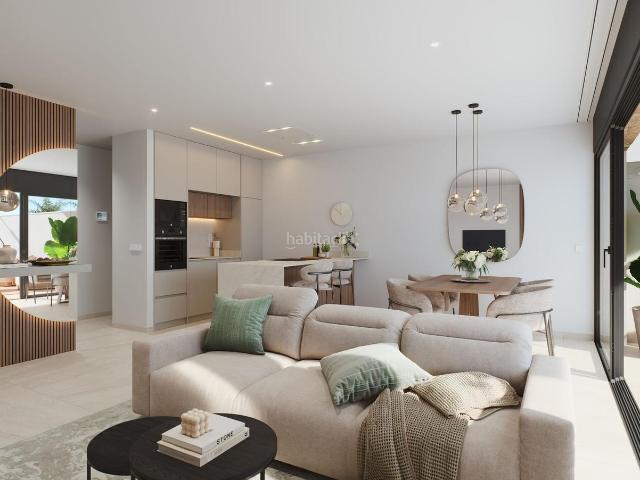 Chalet en venta en San Pedro del Pinatar, San Pedro del Pinatar. Vivienda de diseño moderno con piscina y altas calidades en San Pedro del Pinatar. Chalets San Pedro del.