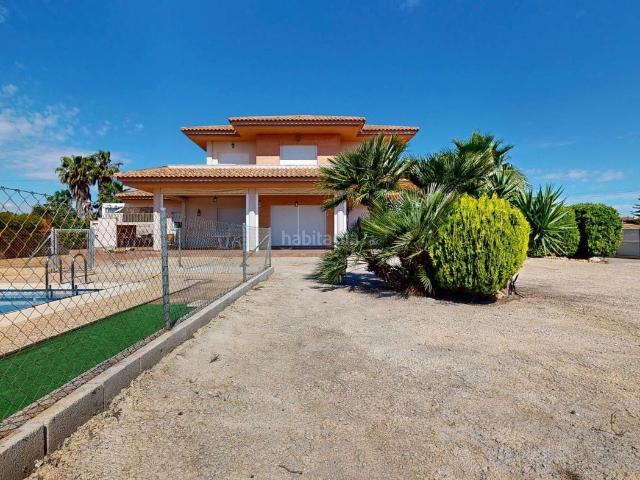 Chalet en venta en San Pedro del Pinatar, San Pedro del Pinatar. Espectacular VILLA con FINCA de 5.000 m2 en San Pedro del Pinatar. Chalets San Pedro del.