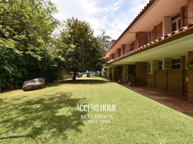 Chalet en venta en Sant Vicenç de Montalt, Montalnou Milans del Bosc. Exclusiva villa de lujo en venta en Sant Vicenç de Montalt. Chalets Sant Vicenç de.