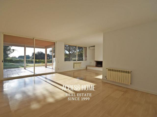 Chalet en venta en Sant Vicenç de Montalt, Santa Maria Balís Can Riera Can Jordi. Casa en venta en una sola planta en parcela de 1.812m2 en Sant Vicenç de Montalt. Chalets Sant Vicenç de.