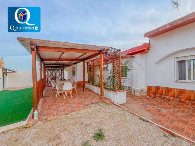 Chalet en venta en Sant Vicent del Raspeig, Los Girasoles. Villa indep. en venta en Girasoles, 5 dormitorios. Chalets Sant Vicent del.