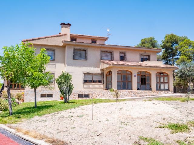 Chalet en venta en Sant Vicent del Raspeig, Sol y Luz. Oportunidad de inversión !. Chalets Sant Vicent del.