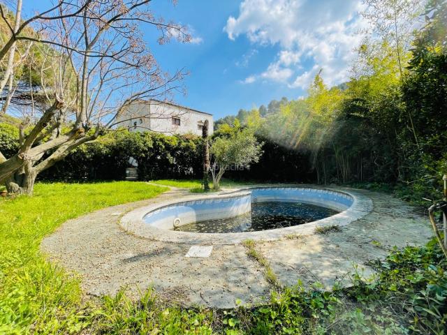 Chalet en venta en Sant Andreu de la Barca. CHALET DE 256M2 SOBRE PARCELA DE 1080M2. Chalets Sant Andreu de la.