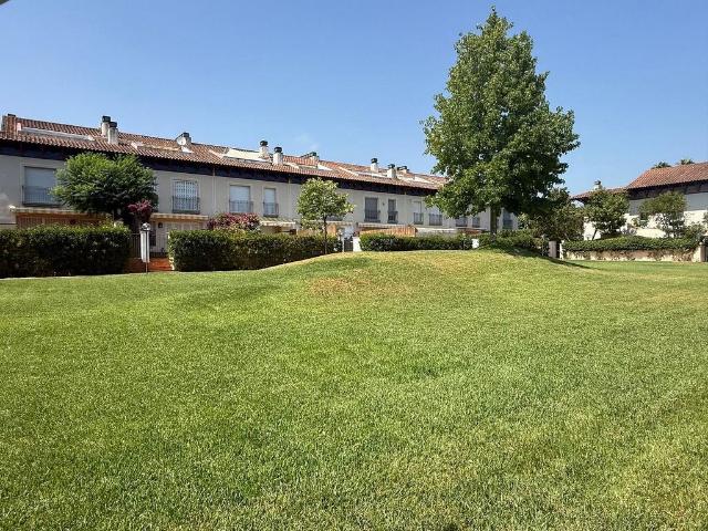 Chalet en venta en Sant Andreu de Llavaneres, de 265 m² 4 habitaciones por 580.000