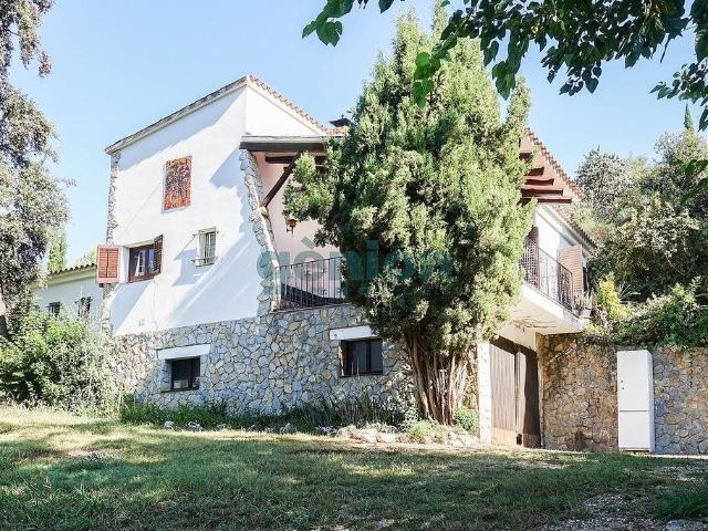 Chalet en venta en Sant Aniol de Finestres, de 160 m² 3 habitaciones por 285.000