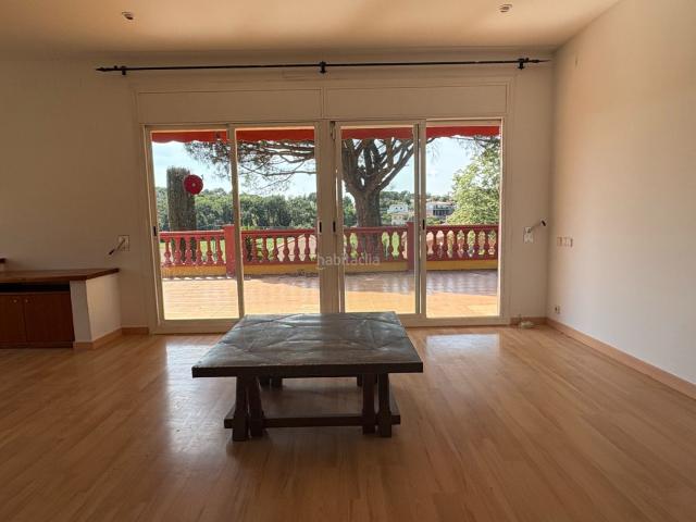 Chalet en venta en Sant Antoni de Vilamajor. Vil·la mediterrània amb caràcter, piscina i privacitat. Chalets Sant Antoni de.
