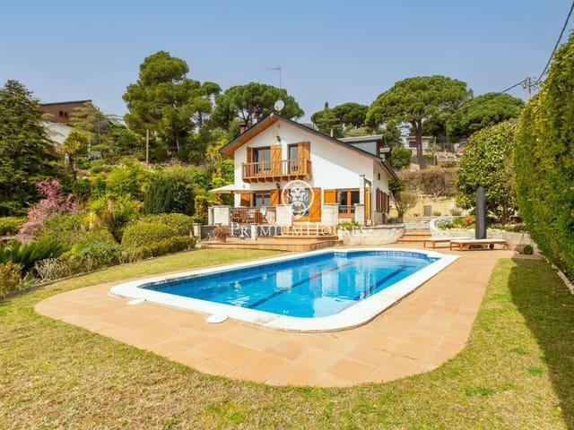 Chalet en venta en Sant Cebrià de Vallalta, Barcelona Costa Maresme