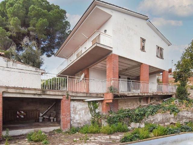 Chalet en venta en Sant Cebrià de Vallalta, de 122 m² 3 habitaciones por 207.000