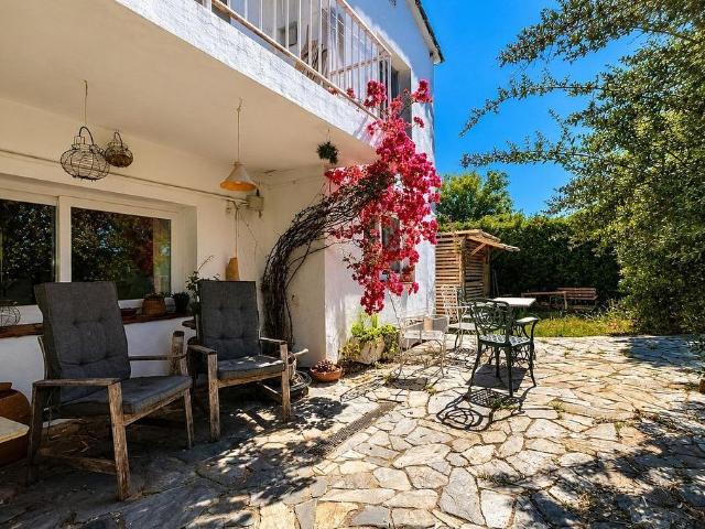 Chalet en venta en Sant Cebrià de Vallalta, de 150 m² 2 habitaciones por 365.000