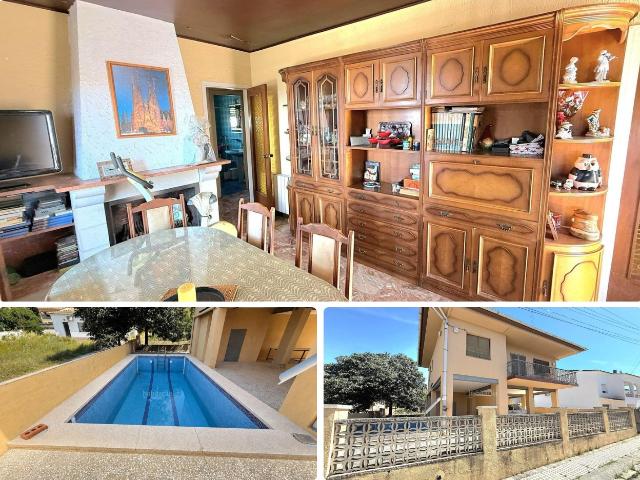 Chalet en venta en Sant Jaume dels Domenys. En la urb. el Papagai de Sant Jaume dels Domenys. Chalets Sant Jaume dels.