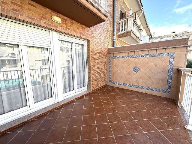 Chalet en venta en Sant Joan de Vilatorrada, de 223 m² 5 habitaciones por 360.000