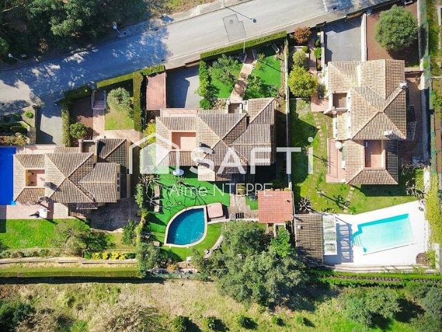 Chalet en venta en Sant Julià de Ramis, de 280 m² 5 habitaciones por 755.000