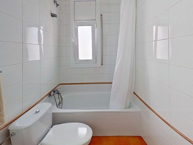Chalet en venta en Sant Pere de Ribes, de 203 m² 5 habitaciones por 625.000