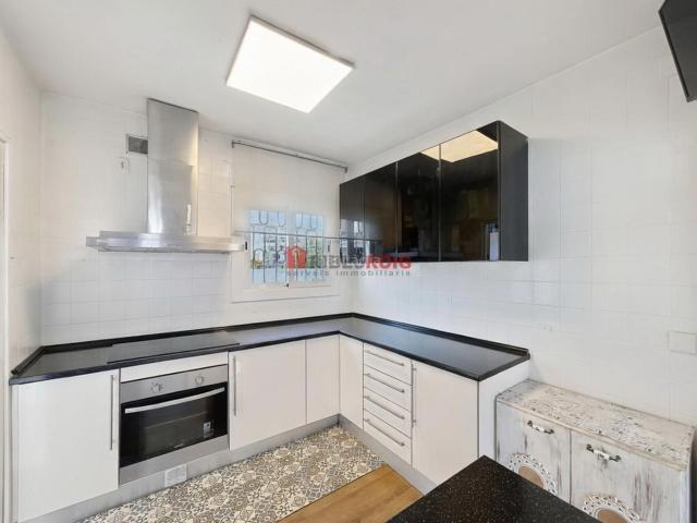 Chalet en venta en Sant Pere de Ribes, Centre. Casa aislada en pleno centro de Ribes. Chalets Sant Pere de.