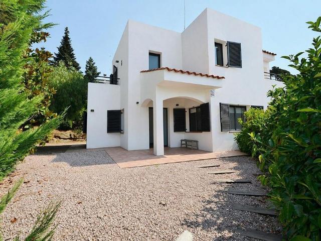 Chalet en venta en Sant Pol de Mar, de 218 m² 4 habitaciones por 630.000