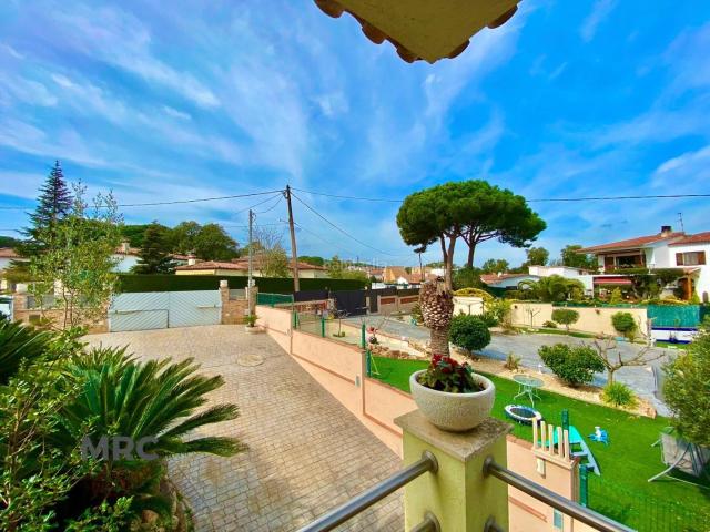 Chalet en venta en Santa Cristina d´Aro, Golf Costa Brava. Chalet Independiente en venta en el Mas Trempat.Sant Feliu de Guíxols. Chalets Santa Cristina.