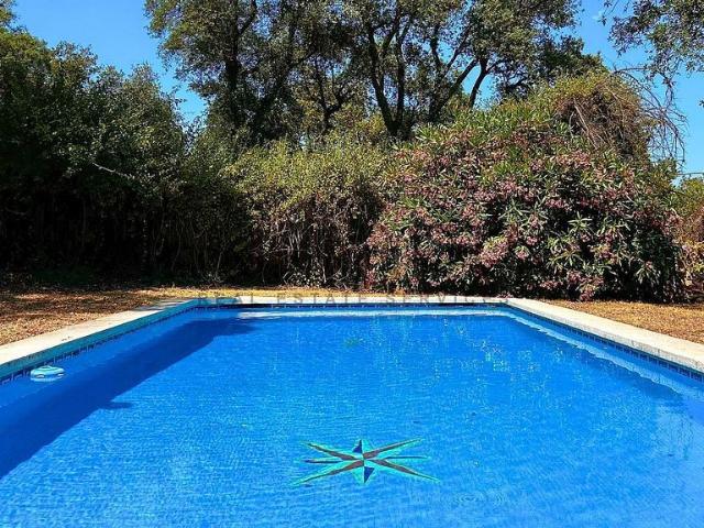 Chalet en venta en Santa Cristina d´Aro, de 140 m² 4 habitaciones por 369.000