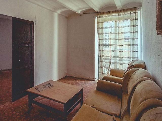 Chalet en venta en Santa Bàrbara, de 281 m² 1 habitación por 41.500