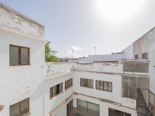 Chalet en venta en Santa Brígida, San José de las Vegas La Atalaya. Inmueble con gran potencial para proyecto de vivienda. Chalets Santa.