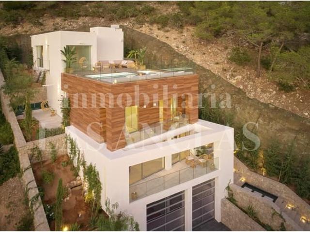 Chalet en venta en Santa Eulalia / Santa Eularia, Ibiza