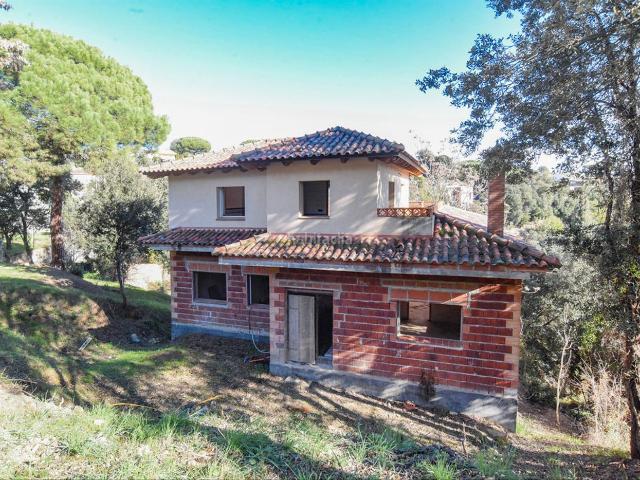 Chalet en venta en Santa Maria de Palautordera. Casa en construcción Santa Maria Palautordera. Chalets Santa Maria de.