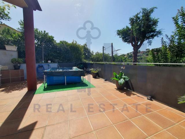 Chalet en venta en Santa Maria de Palautordera. CASA INDEPENDIENTE CON PLACAS SOLARES. Chalets Santa Maria de.