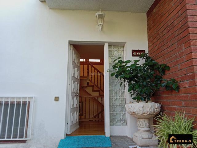 Chalet en venta en Santa Susanna. Encantadora casa con vistas al mar en Santa Susanna!. Chalets Santa.