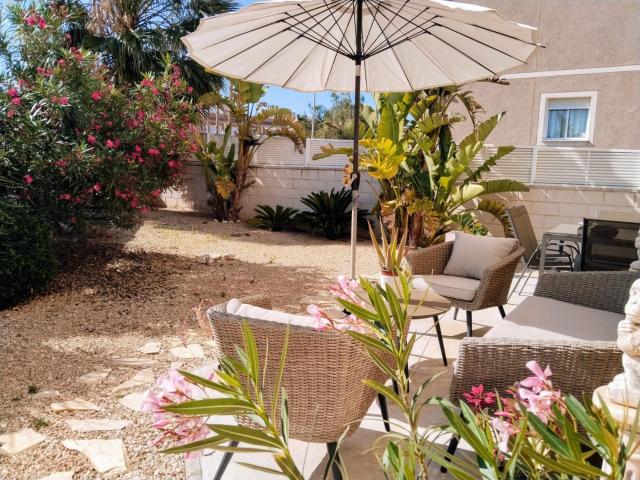 Chalet en venta en Santa Pola Alicante