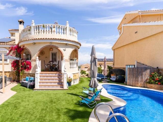 Chalet en venta en Santa Pola, Calle de Belgica, 03130