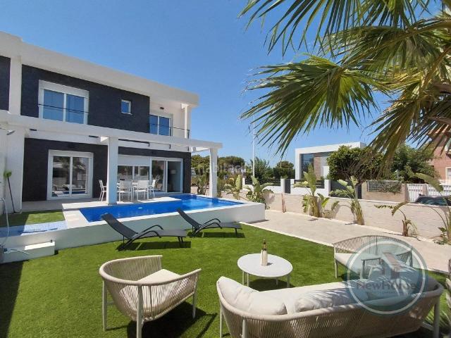 Chalet en venta en Santa Pola, Monte y Mar. ESPECTACULAR DUPLEX A ESTRENAR!. Chalets Santa.