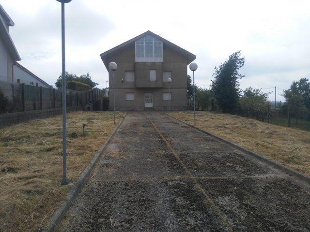 Chalet en venta en Santiago de Compostela