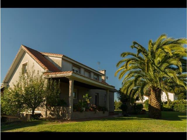 Chalet en venta en Santiago de Compostela, A Coruña