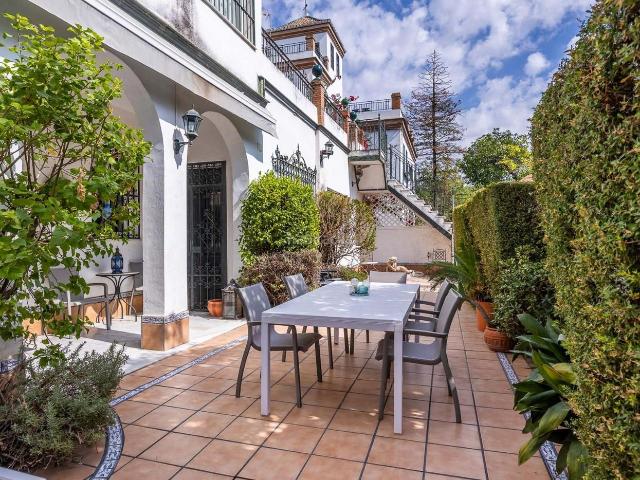 Chalet en venta en Sevilla, Heliópolis. Chalets.