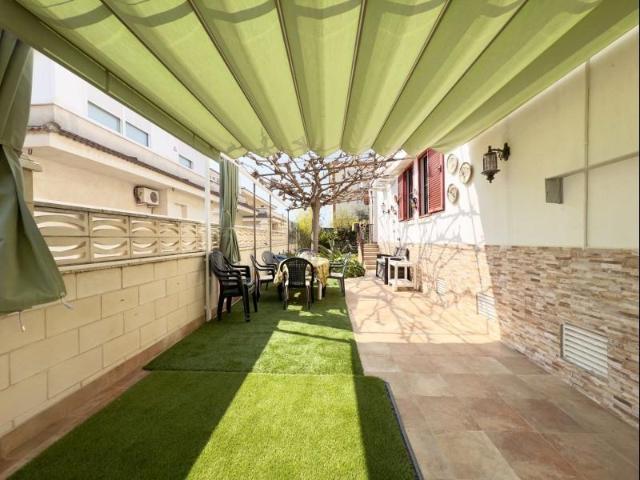 Chalet en venta en Segur de Calafell