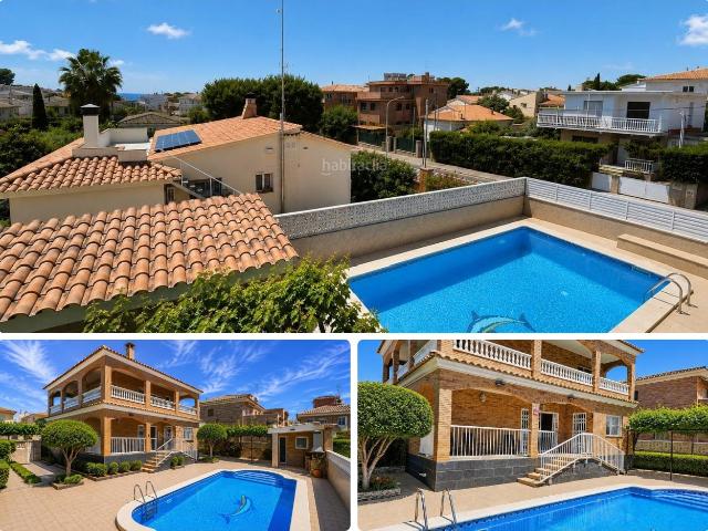 Chalet en venta en Segur de Calafell, Segur de Calafell Nucli Urbà Costa Dorada. Chalet con Licencia Turística y Piscina Tarragona, cerca de Barcelona. Chalets Segur de.