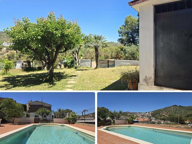 Chalet en venta en Segur de Calafell, Segur de Calafell Nucli Urbà Costa Dorada. Chalets Segur de.