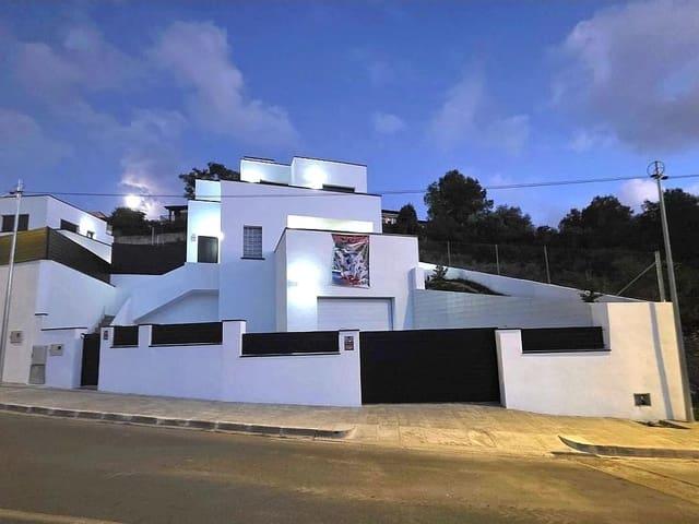 Chalet en venta en Segur de Calafell, Tarragona Costa Dorada