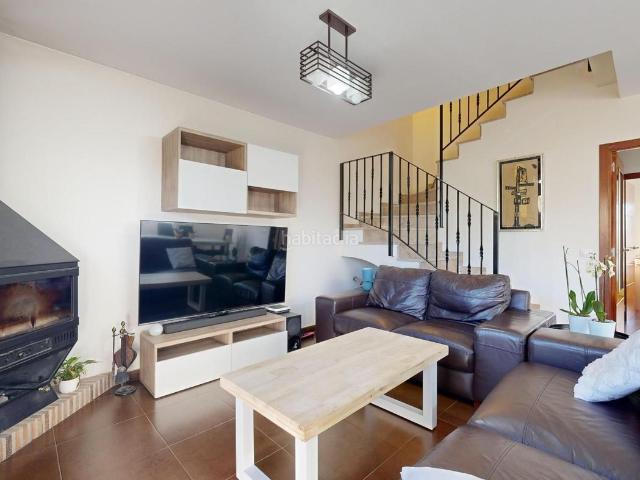 Chalet en venta en Siete Aguas. IMPECABLE CHALET ADOSADO EN SIETE AGUAS!. Chalets Siete.